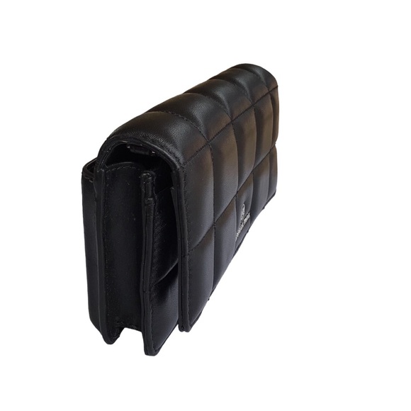 Michael Kors Black Quilted Lamb Smartphone Crossbodyw/LeatherChain - Picture 3 of 14